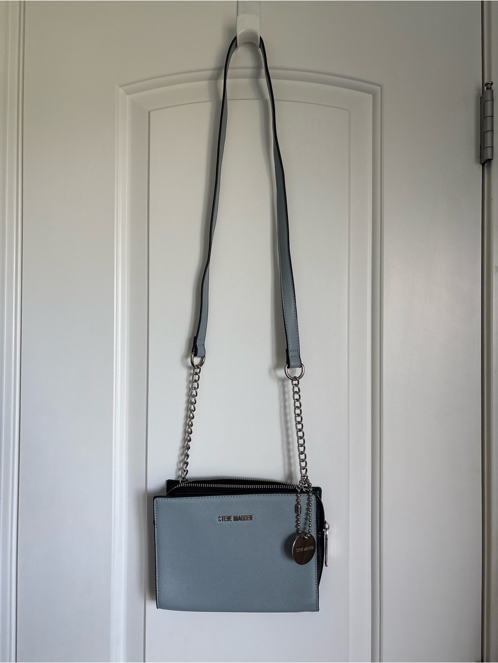 Steve Madden Crossbody Light Blue Silver Chain Strap - OS